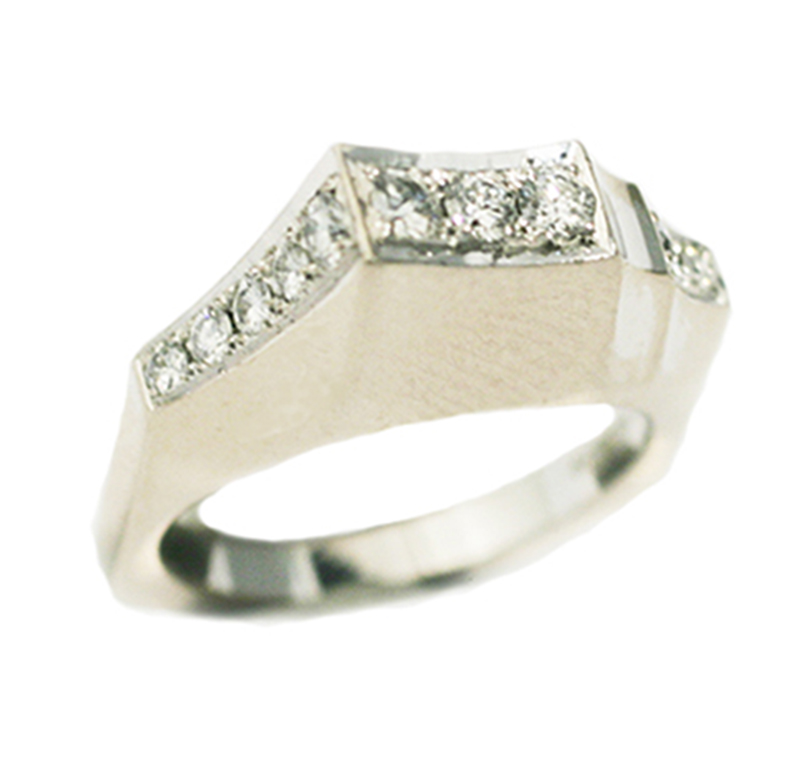 Vintage 1960's White Gold and Diamond Ring
